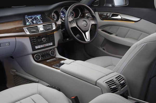 Mercedes-Benz_CLS-Class_interior