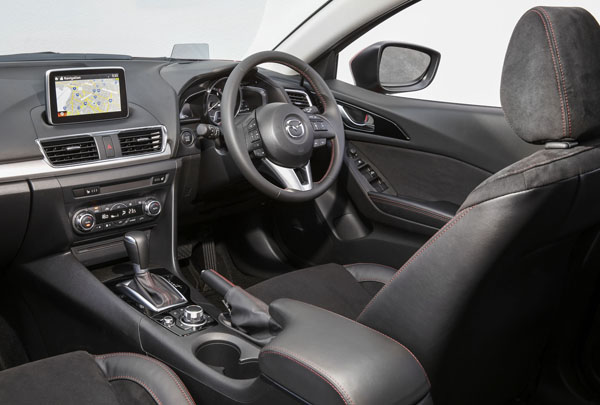 Mazda3_Diesel_interior