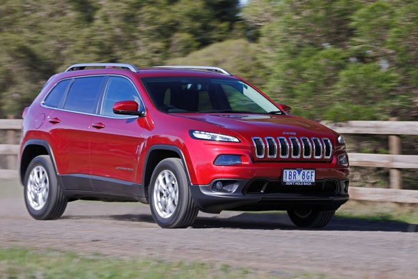 Jeep_Cherokee_front