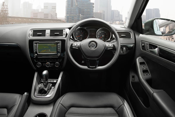 Volkswagen_Jetta_interior
