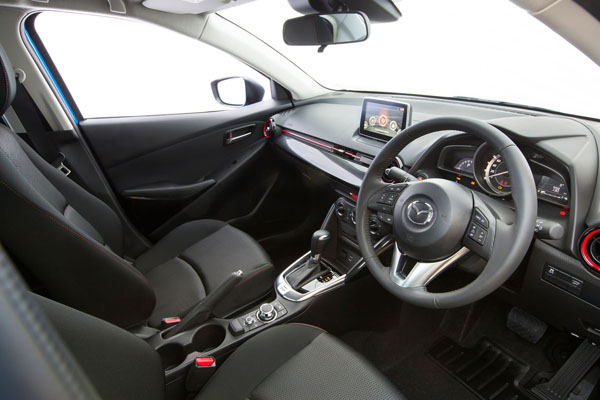 Mazda2_sedan_interior