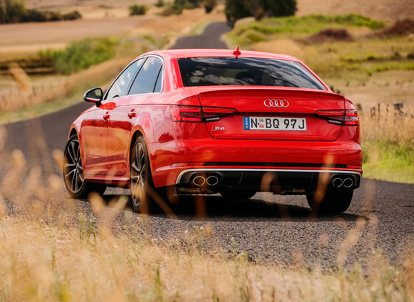 Audi_S4_rear