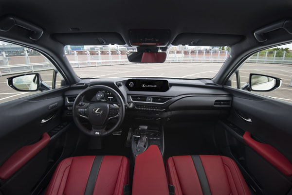 Lexus_UX_interior