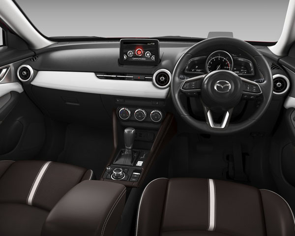 Mazda_CX-3_Akari_LE_interior