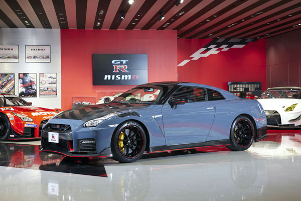 NEW NISSAN GT-R NISMO FIRST DETAILS