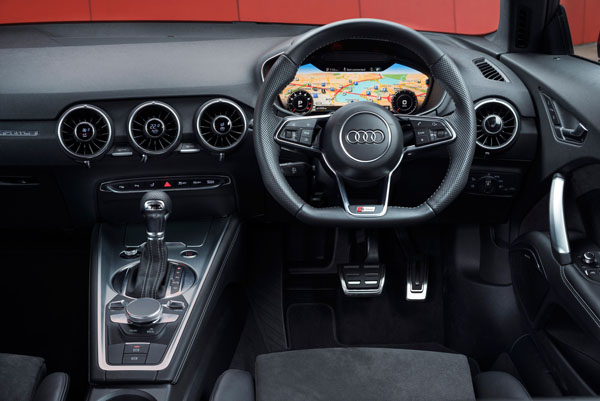 Audi_TT_interior