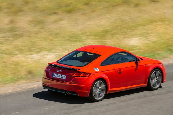 Audi_TT_rear