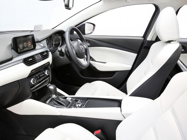 Mazda6_interior