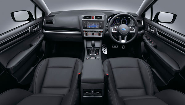 Subaru_Liberty_interior