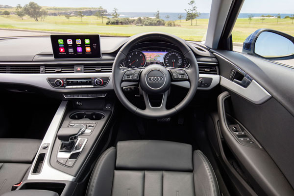 Audi_A4_interior