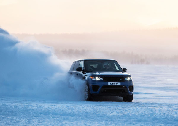 Range_Rover_snow3