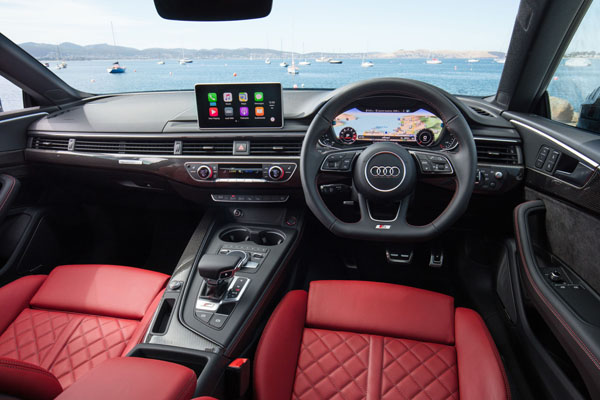 Audi_S5_interior