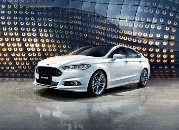Ford_Mondeo_front