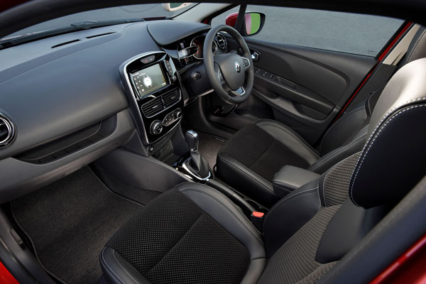 Renault_Clio_interior