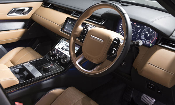 Range_Rover_Velar_interior