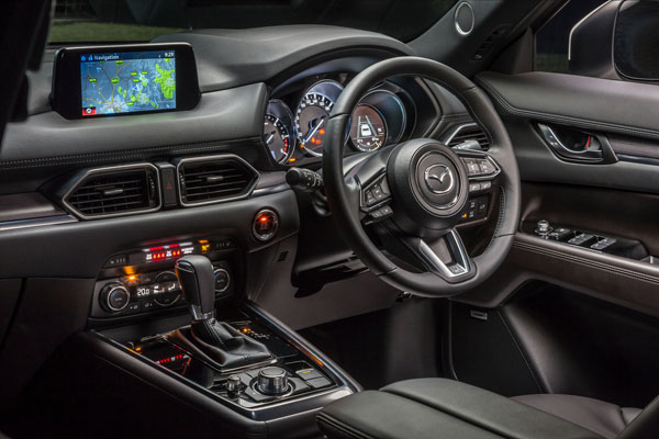 Mazda_CX-8_interior