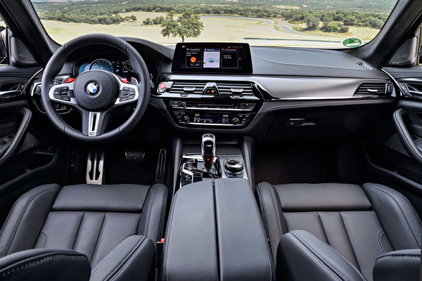 BMW_M5_Competition_interior