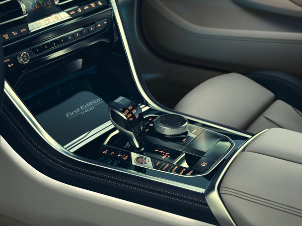 BMW_850i_coupe_interior