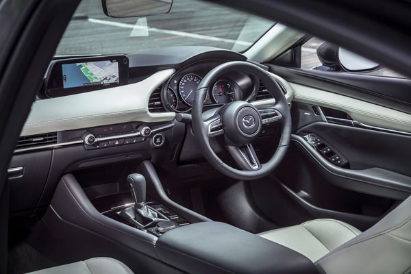 Mazda3_interior