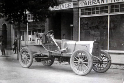 1906 Tarrant