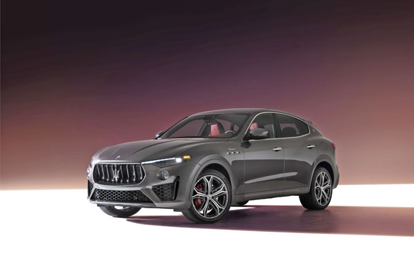 MASERATI REVEALS UPDATES AND REVISIONS FOR 2022 MODEL