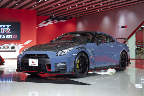 NISSAN GT-R T-SPEC and GT-R NISMO SV SPECIAL EDITIONS